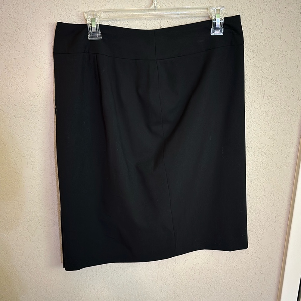 BR black pencil skirt size 8